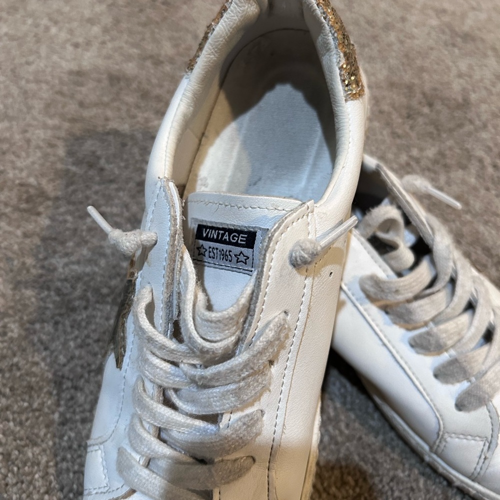 Vintage Havana White Sneakers with Gold Details